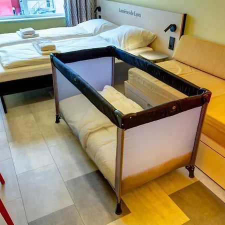 Meininger Centre Berthelot ホテル