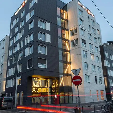 Meininger Centre Berthelot Hotell